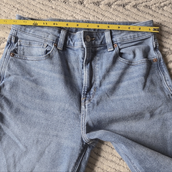 American Eagle women mom jean 4S Short Stretch Comfy French Girl Minimalist - Picture 11 of 14
